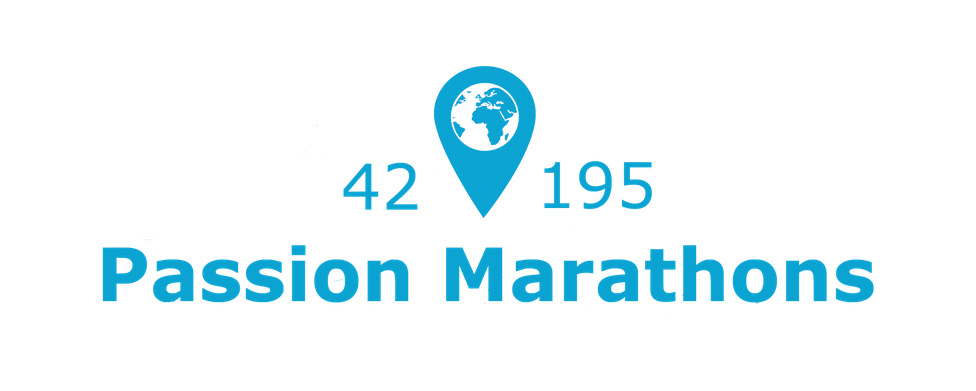 Logo représentant un point de localisation avec une planète, au-dessus du texte passion marathons
